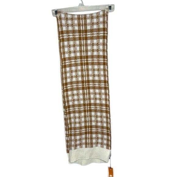 Timberland Women’s Gold And Cream Plaid Scarf. NWT. - Picture 1 of 8